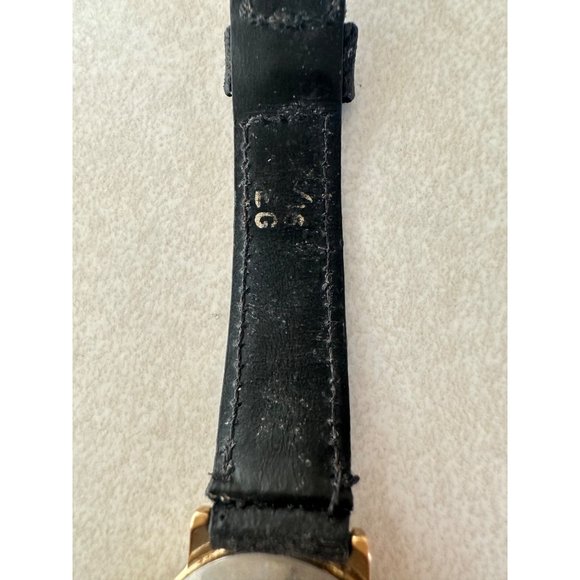Timex vintage 70s gold bezel white dial manual mechanical black leather watch main image 9